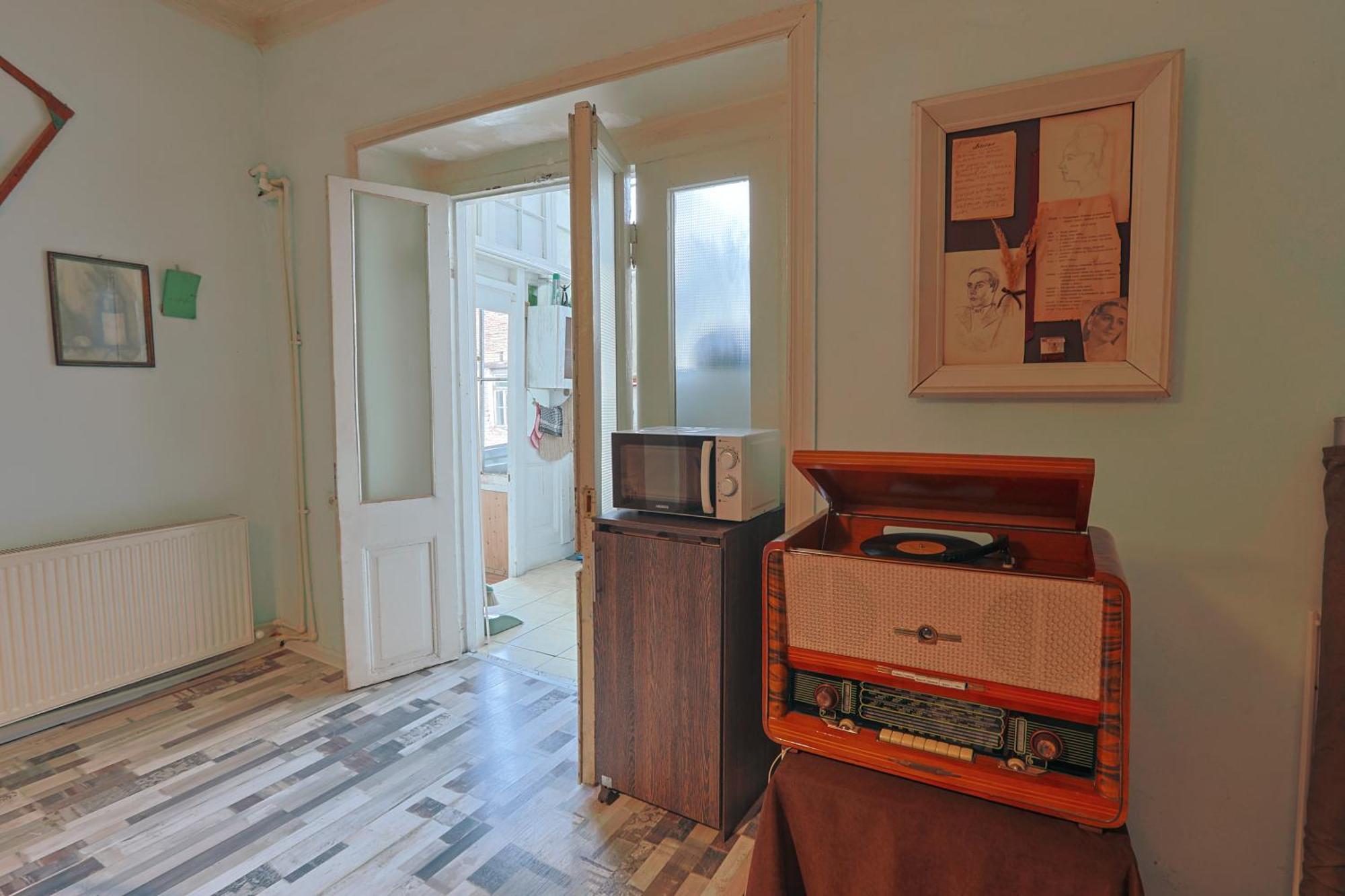 Leon Rooms Tbilisi Buitenkant foto