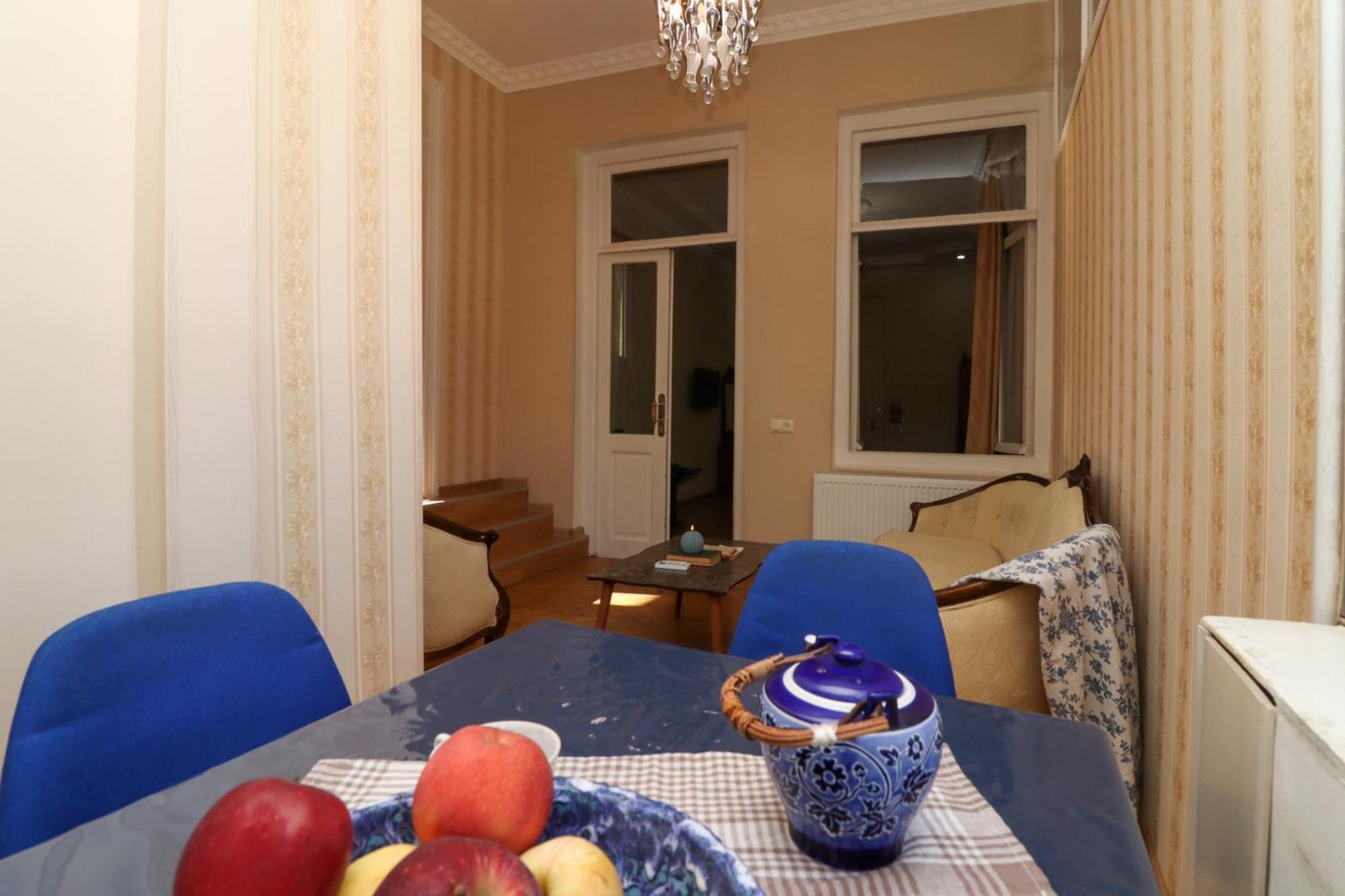 Leon Rooms Tbilisi Buitenkant foto