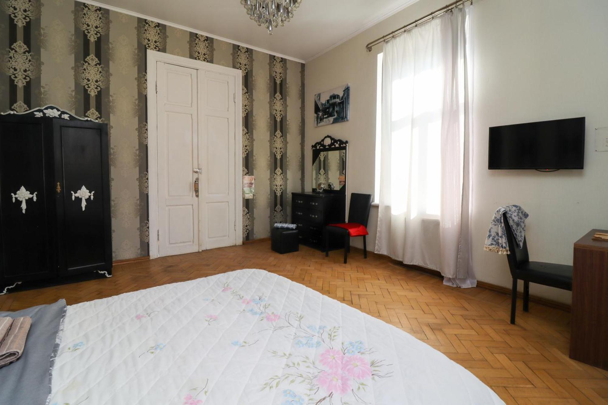 Leon Rooms Tbilisi Buitenkant foto